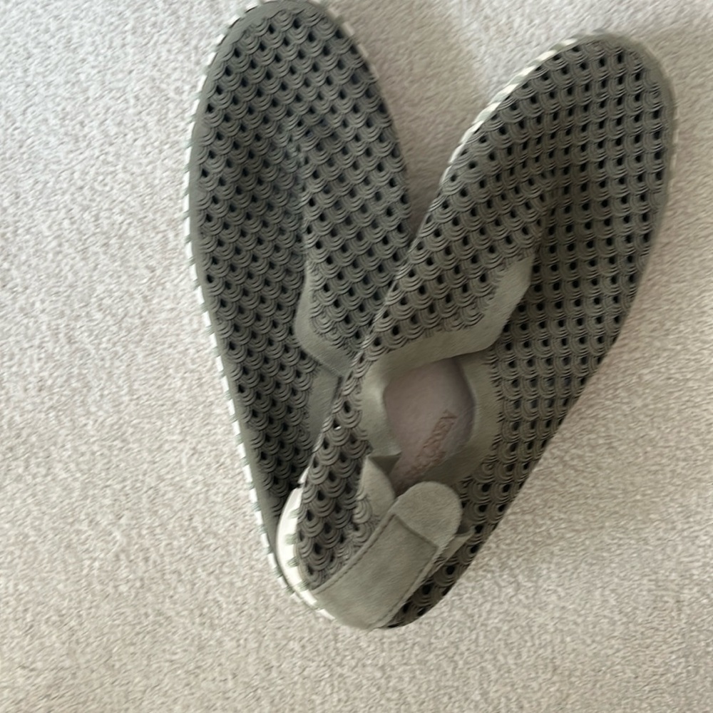 Ilse Jacobsen women’s tulip perforated slip on shoes